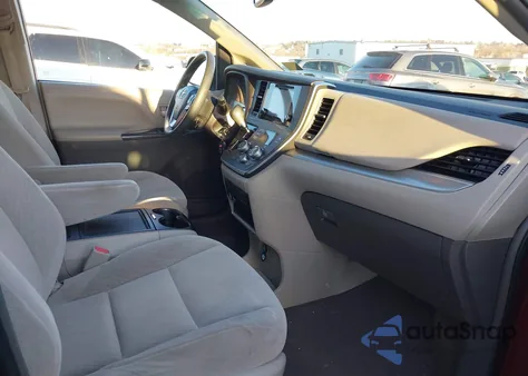 2016 Toyota Sienna Le 8 Passenger из США, поврежденный, VIN 5TDKK3DC5GS719616